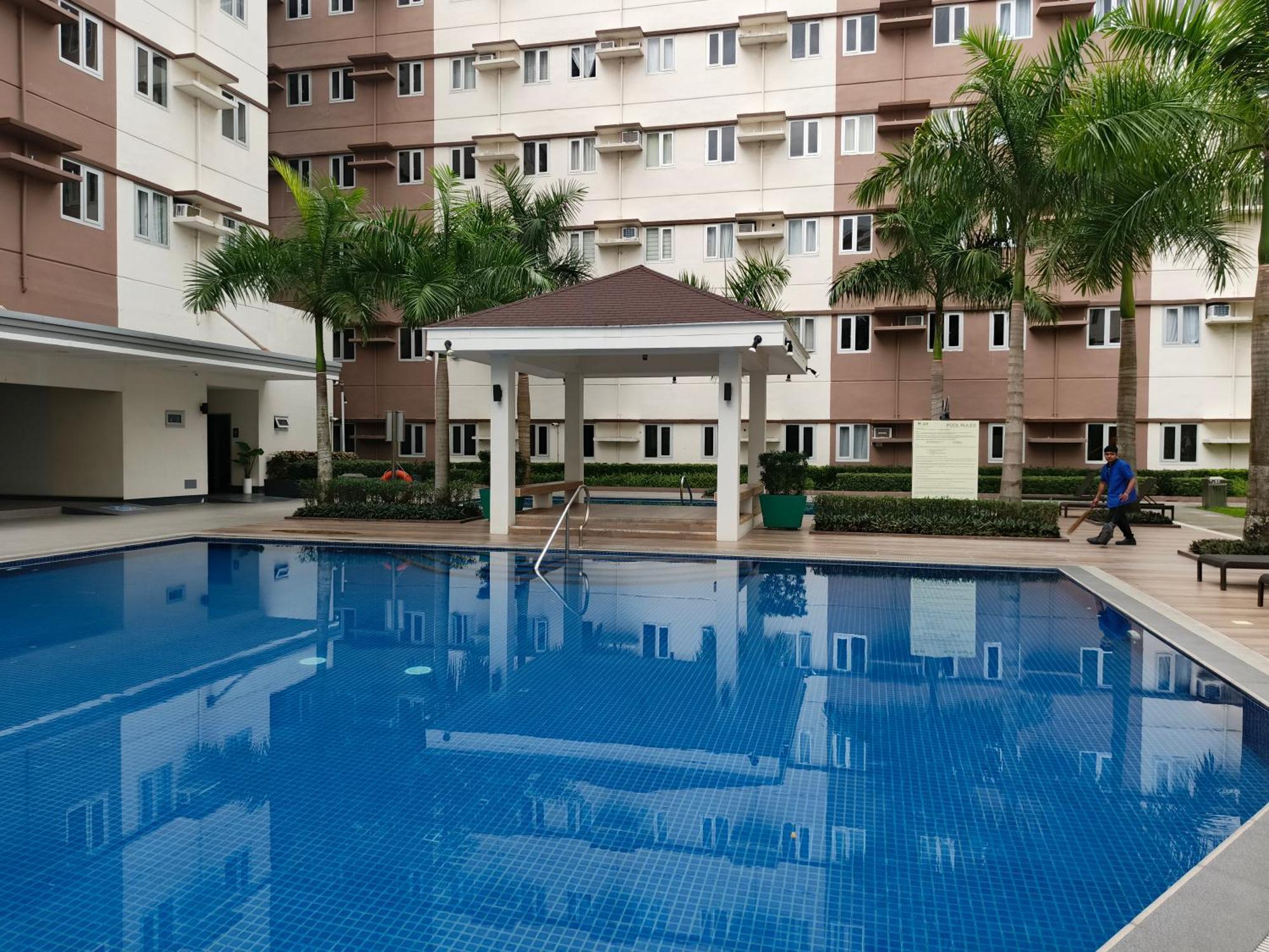 Happy Stays A - Sunset View At Smdc Hope Residences Trece Martires Экстерьер фото
