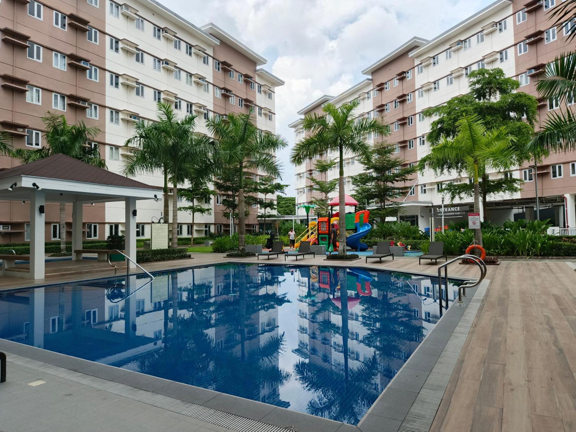 Happy Stays A - Sunset View At Smdc Hope Residences Trece Martires Экстерьер фото